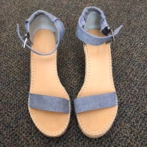 Size 9 Nautica Wedges!